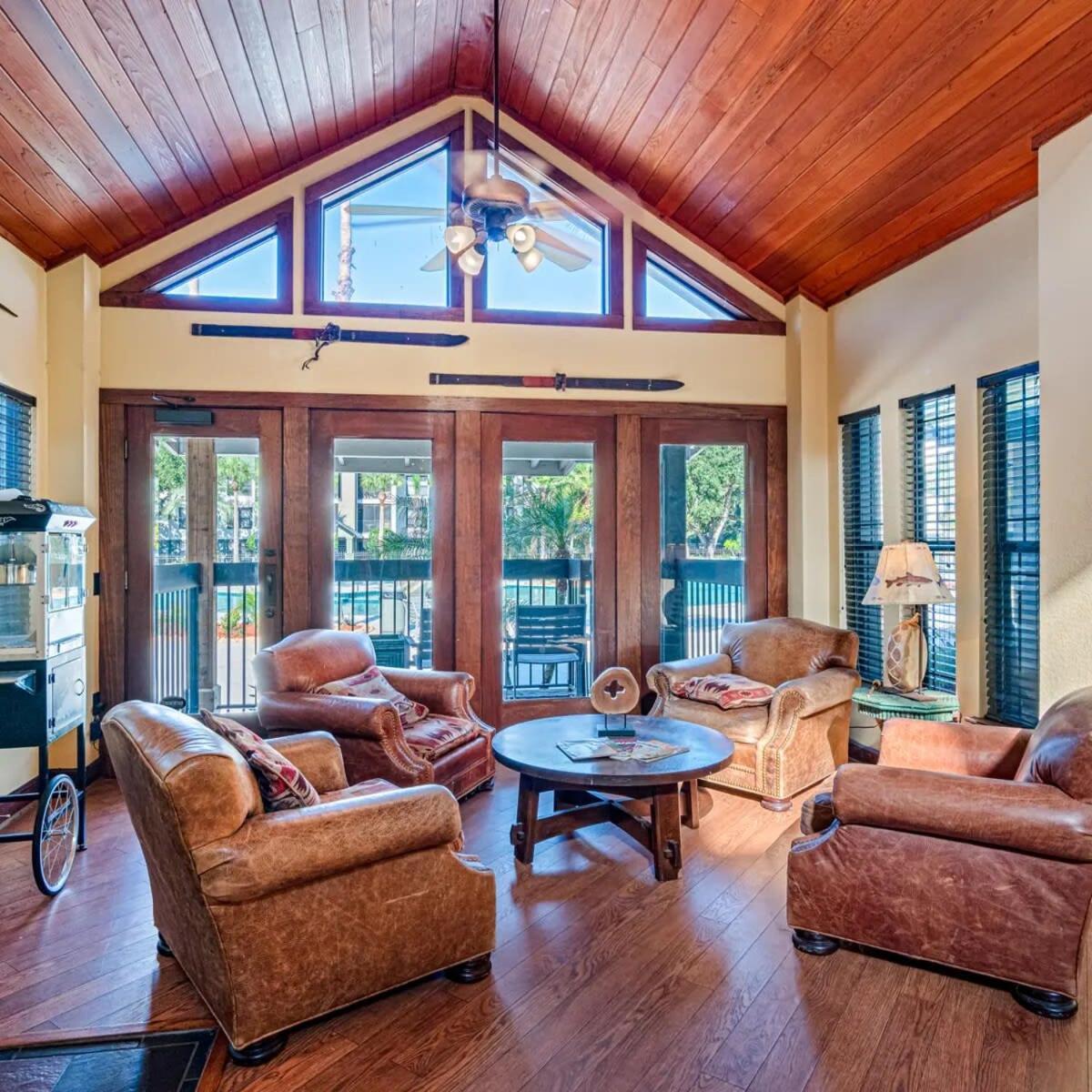 4Bd 2 Mi To Usf Free Pool + 24 Hour Gym Villa Tampa Exterior foto